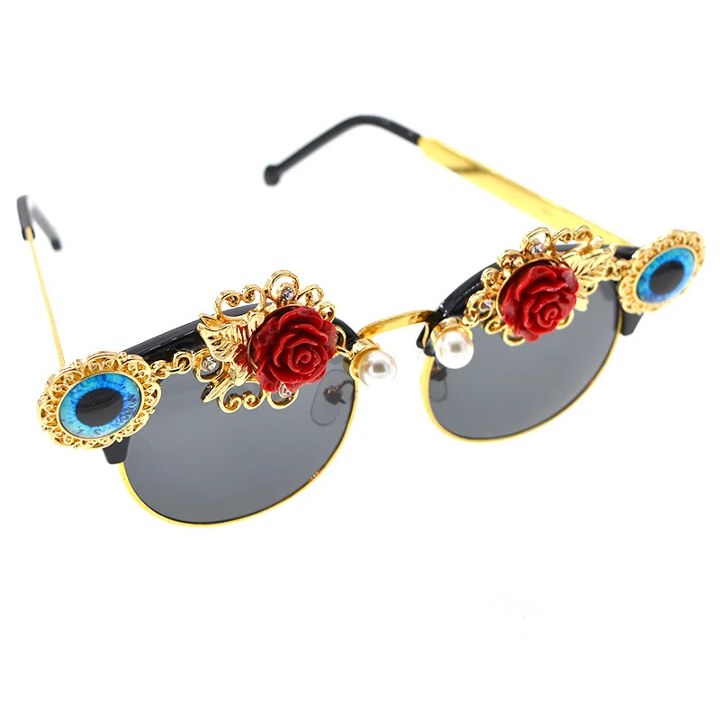Cat Eye Sunglasses for Women Brand Designer Luxury Crystals Eyes Sexy Ladies Sunglasses Rhinestone Girls Shades Oculos De Sol
Cat Eye Sunglasses for Women Brand Designer Luxury Crystals Eyes Sexy Ladies Sunglasses Rhinestone Girls Shades Oculos De Sol