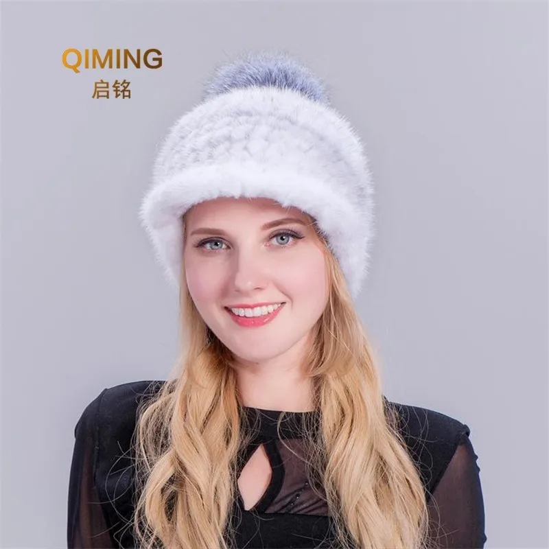 Winter Leisure Fashion Women Mink Hats Keep Warm Earmuffs Fox Fur Pompom Lovely Woman outdoor Pom Pom Red Baseball Cap
Winter Leisure Fashion Women Mink Hats Keep Warm Earmuffs Fox Fur Pompom Lovely Woman outdoor Pom Pom Red Baseball Cap
