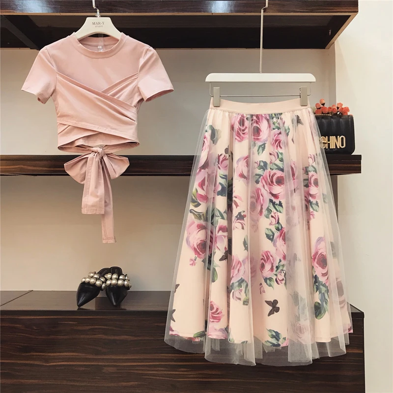 Women Flower Print Mesh Skirt + Irregular Cotton T-shirt Casual 2 Piece Set Bowknot Pink Crop Tops + Floral Mid-Calf Skirt Set
Women Flower Print Mesh Skirt + Irregular Cotton T-shirt Casual 2 Piece Set Bowknot Pink Crop Tops + Floral Mid-Calf Skirt Set