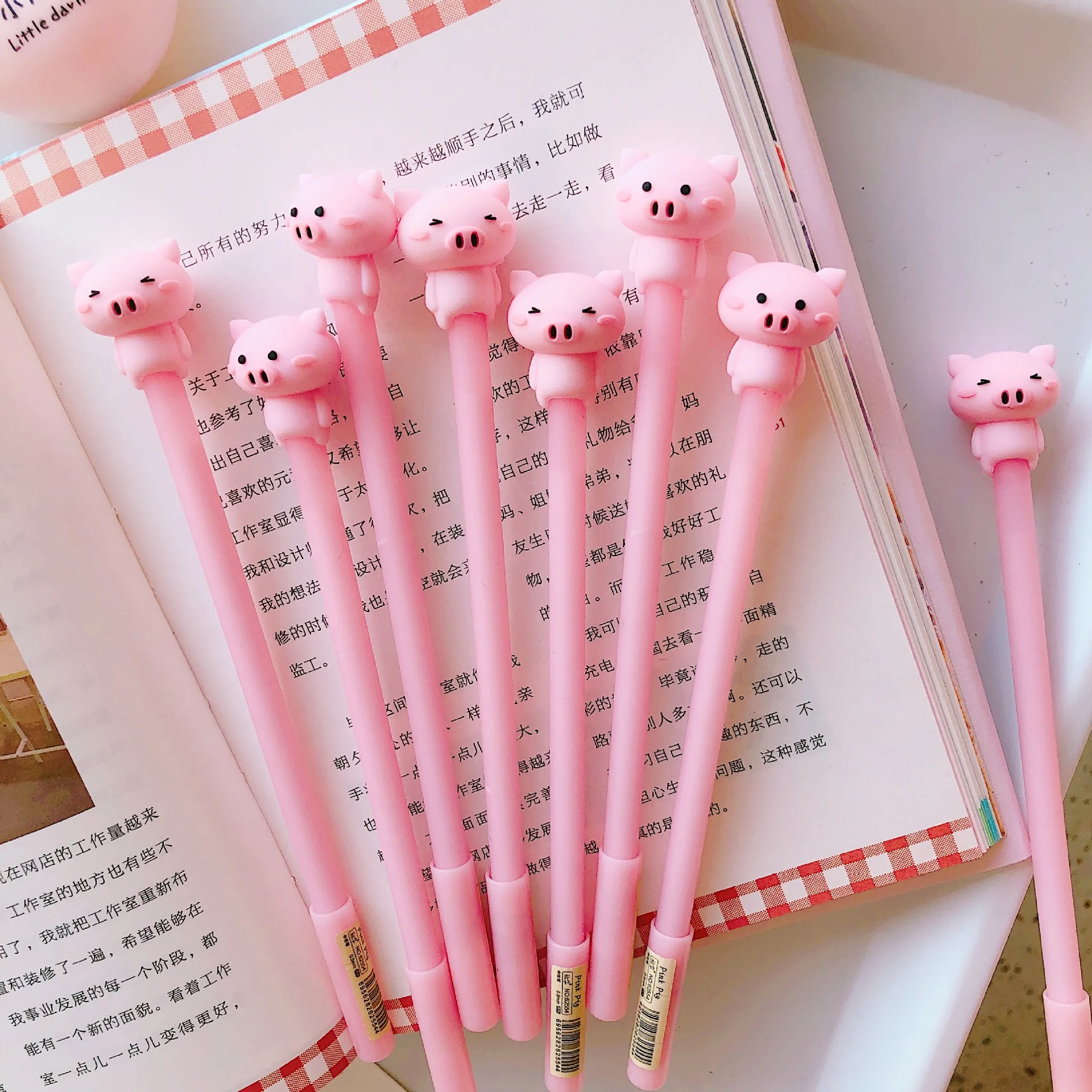 Korea Fresh Cute Cartoon Pink Stay Adorable Pig Gel Pen Girl's Heart Students Black Pen
Korea Fresh Cute Cartoon Pink Stay Adorable Pig Gel Pen Girl's Heart Students Black Pen