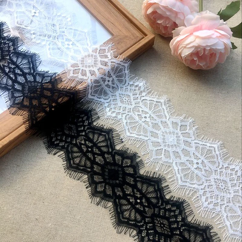 15yards Width 8CM White Black edge eyelash Lace Trim fabric lace ribbon Embroidery Diy Dress Clothes sash decoration Accessories
15yards Width 8CM White Black edge eyelash Lace Trim fabric lace ribbon Embroidery Diy Dress Clothes sash decoration Accessories