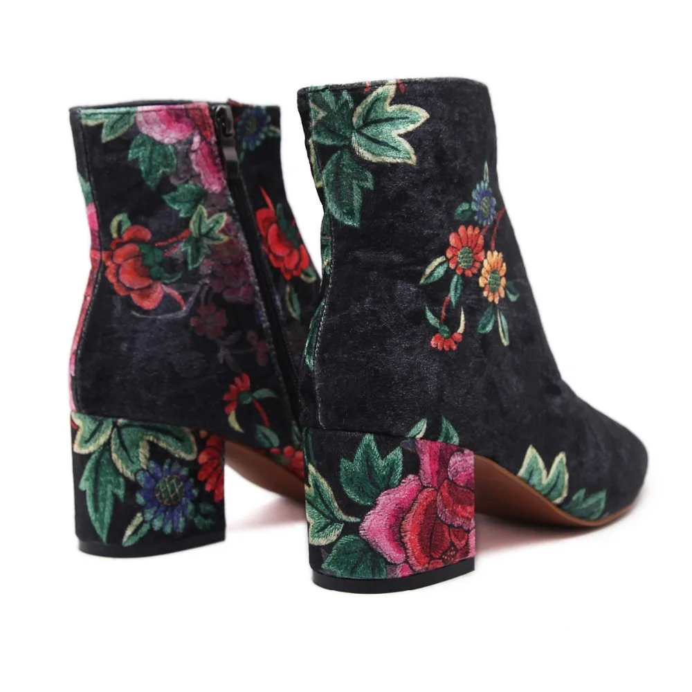 Spring Autumn Boots Women Shoes Women Thick Heels Round Toe Ankle Print Floral Fashion Shoe Female New Martin Boots
Spring Autumn Boots Women Shoes Women Thick Heels Round Toe Ankle Print Floral Fashion Shoe Female New Martin Boots