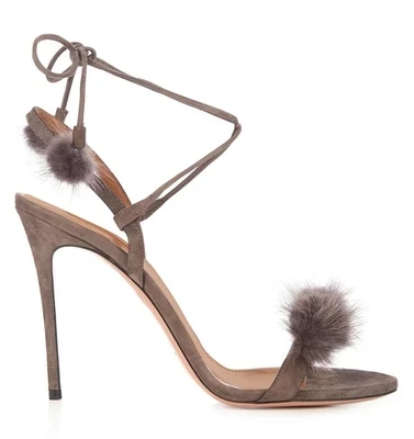 Hot Selling Gray Black Flock Leather Ankle Lace Up Sandals Fashion Pom Pom Decoration Open Toe High Heels Plus Size Free Ship
Hot Selling Gray Black Flock Leather Ankle Lace Up Sandals Fashion Pom Pom Decoration Open Toe High Heels Plus Size Free Ship