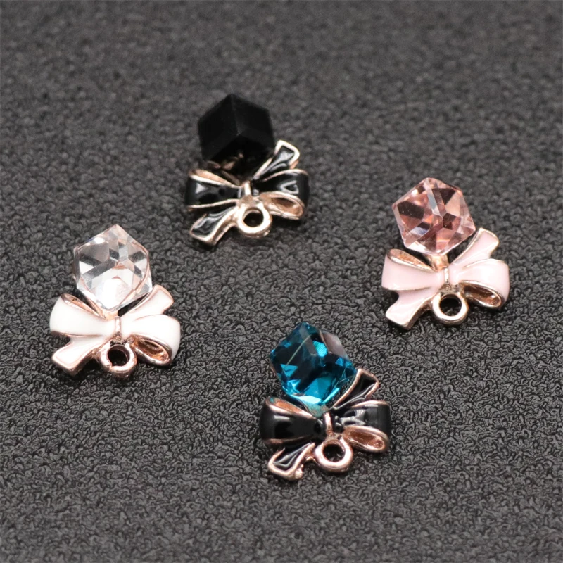 10Pcs metal buttons Luxury Buttons For Handbag Eyelet Faux Pearl Buttons For Baby Hair Accessories Scrapbooking Buttons
10Pcs metal buttons Luxury Buttons For Handbag Eyelet Faux Pearl Buttons For Baby Hair Accessories Scrapbooking Buttons