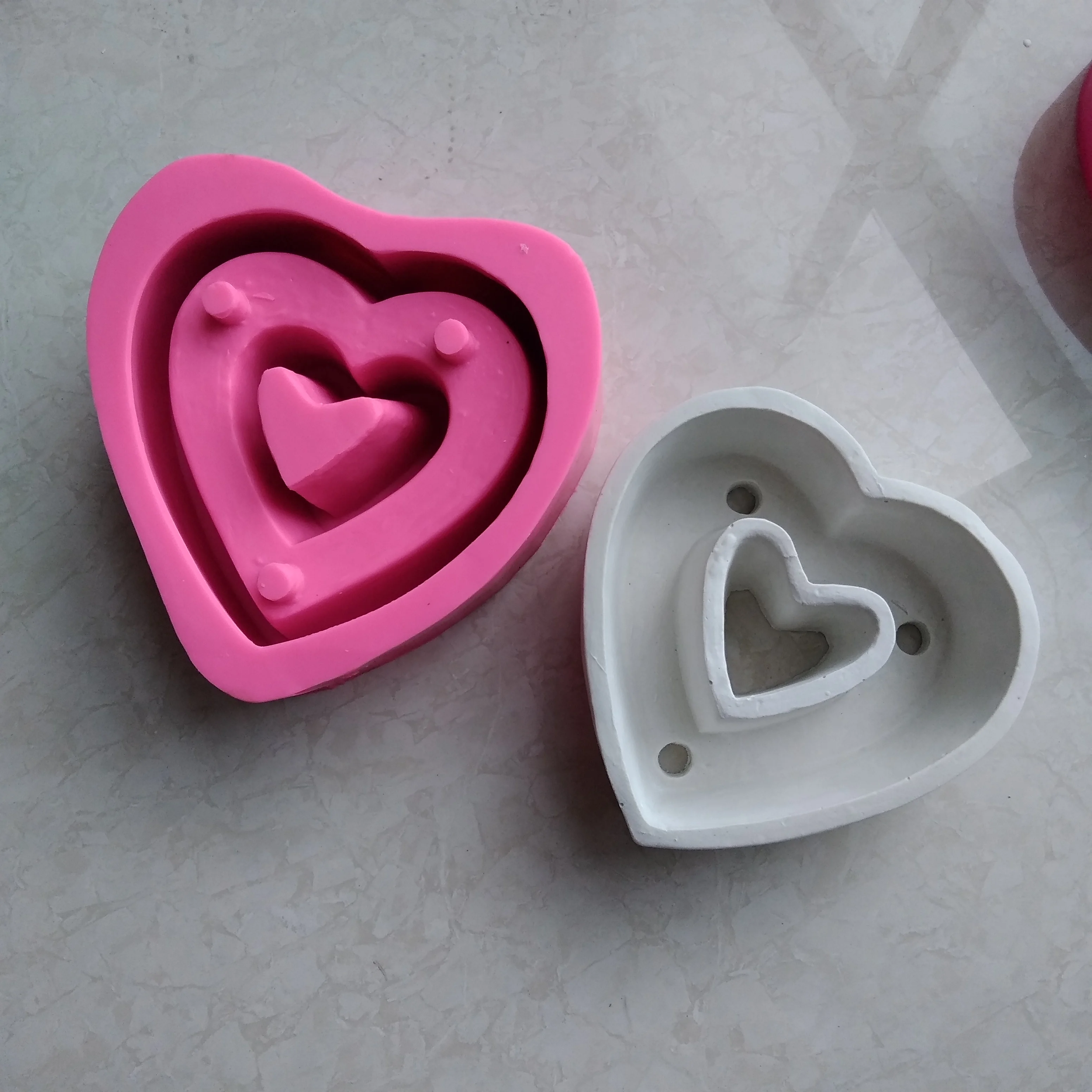 Big Heart Pot Planter Mold for Concrete Creative flowerpot making Clay Silicone Mould DIY Gardening plants cactus vase molds
Big Heart Pot Planter Mold for Concrete Creative flowerpot making Clay Silicone Mould DIY Gardening plants cactus vase molds