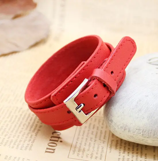 Mens Women Steampunk Bracelet Rock Hip-Hop Pu Leather Jewelry Adjustment Fashion Bracelet
Mens Women Steampunk Bracelet Rock Hip-Hop Pu Leather Jewelry Adjustment Fashion Bracelet