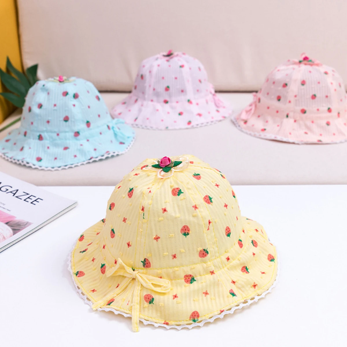 2019 New Spring Baby Boys Girls Toddler Strawberry Print Bucket Hats Reversible Sun Headwear
2019 New Spring Baby Boys Girls Toddler Strawberry Print Bucket Hats Reversible Sun Headwear