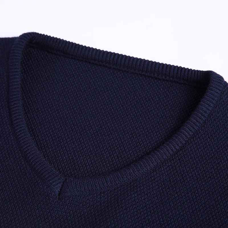 New Autumn Winter Wool Sweaters Striped Pullover Men V-Neck Knitted Sweater Slim Fit Pull Homme Top Clothing Rebicoo070
New Autumn Winter Wool Sweaters Striped Pullover Men V-Neck Knitted Sweater Slim Fit Pull Homme Top Clothing Rebicoo070