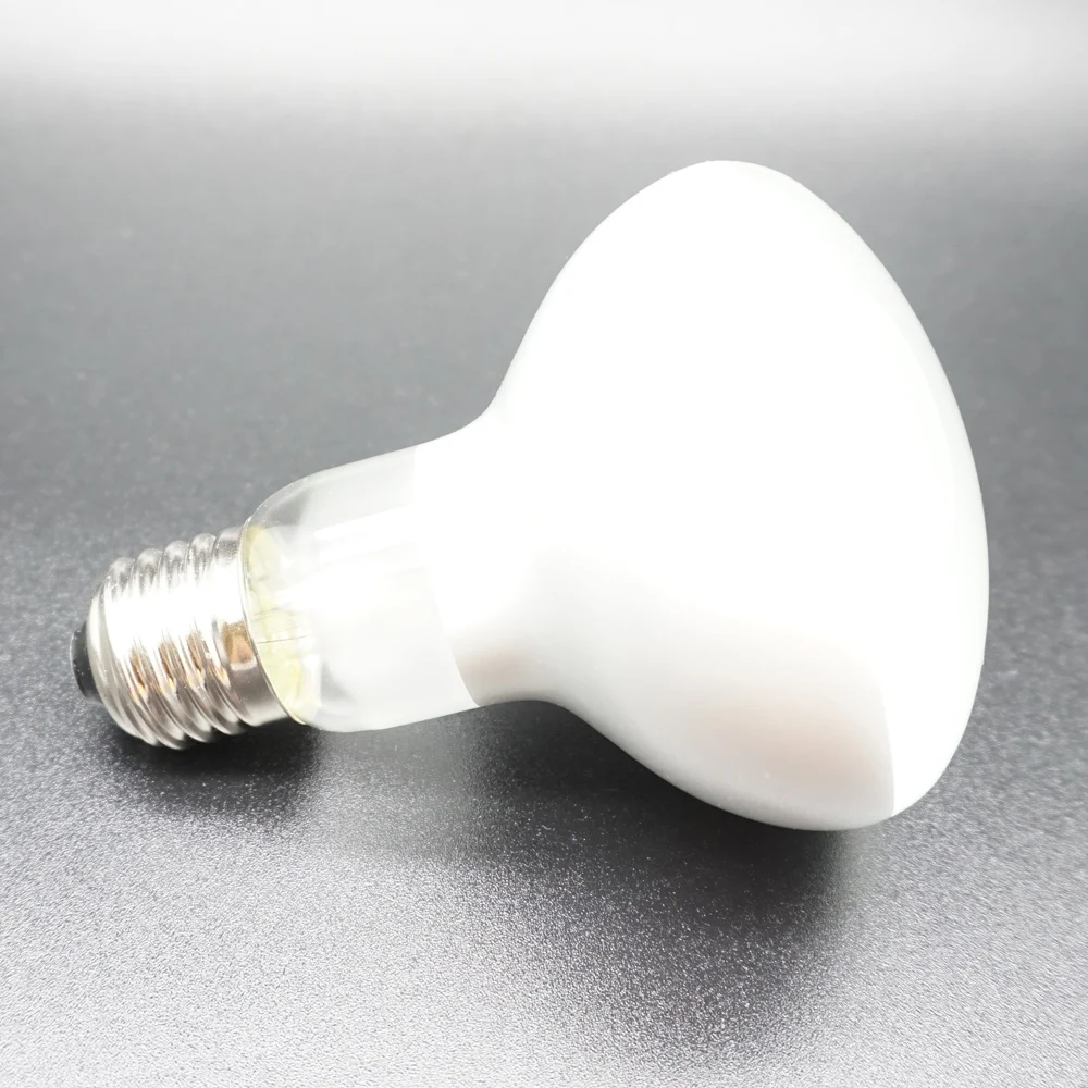 AC220-240V UVA Bulb Reptile Pet Heating Lamp E27 25W 40W 60W 75W 100W White for Reptile Pet Brooding Lamp
AC220-240V UVA Bulb Reptile Pet Heating Lamp E27 25W 40W 60W 75W 100W White for Reptile Pet Brooding Lamp