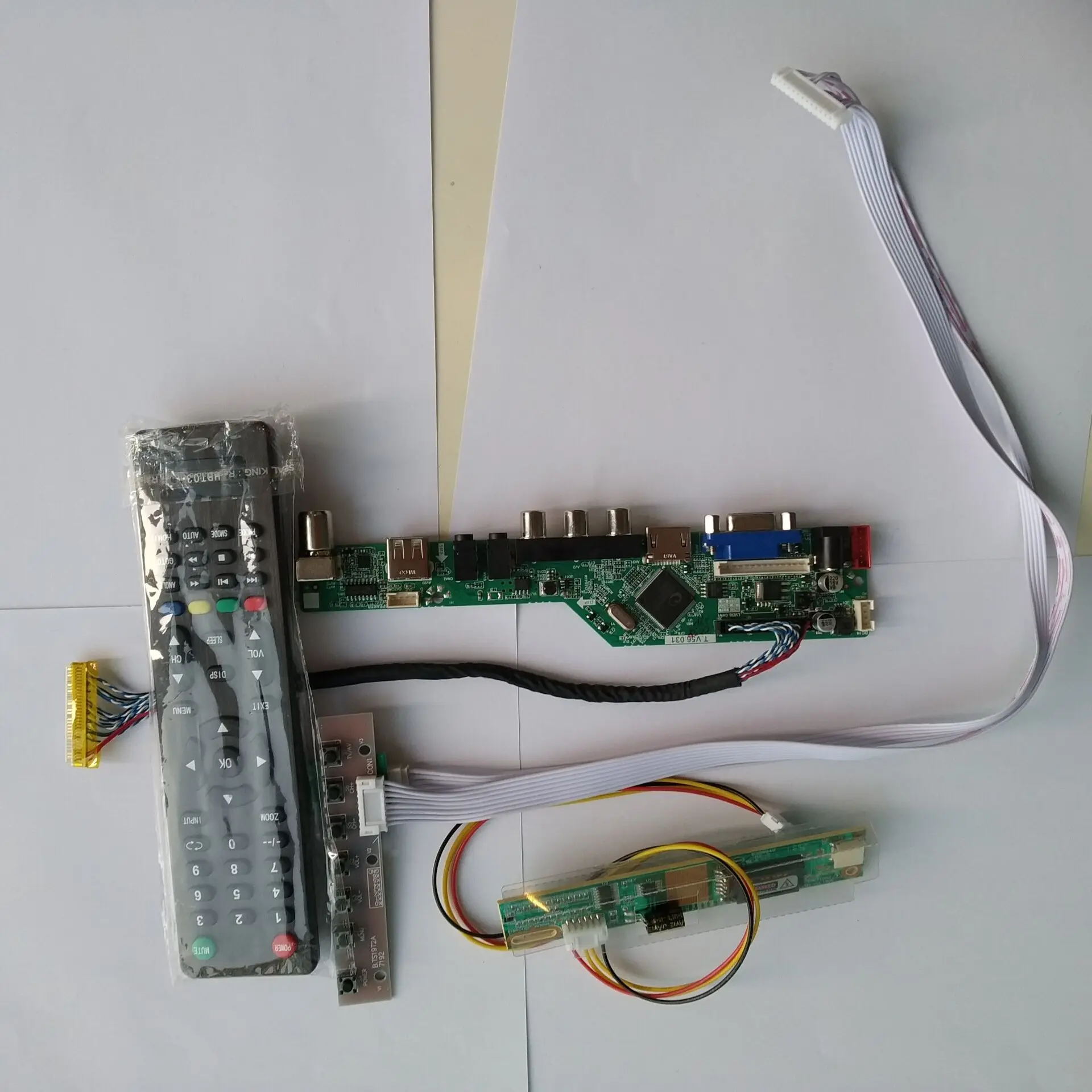 TV HDMI AV VGA USB driver card TV56 LCD LED Controller board kit For LP154WX4(TL)(E1)/TLE2 1280X800 15.4" monitor
TV HDMI AV VGA USB driver card TV56 LCD LED Controller board kit For LP154WX4(TL)(E1)/TLE2 1280X800 15.4" monitor