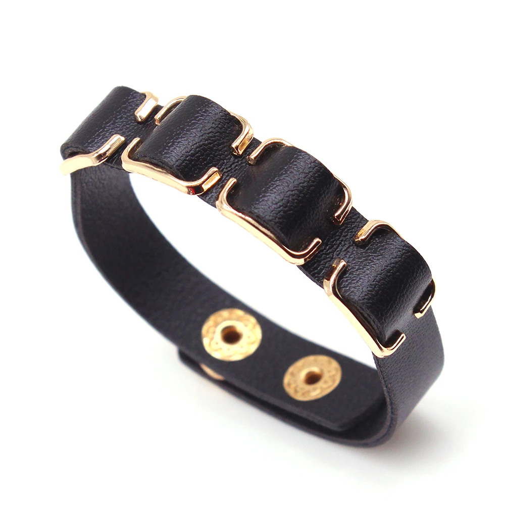 2021 Fashion Geometric Chain Punk Leather Bracelet Temperament Character Ornaments Restoring Ancient Ways Jewelry
2021 Fashion Geometric Chain Punk Leather Bracelet Temperament Character Ornaments Restoring Ancient Ways Jewelry