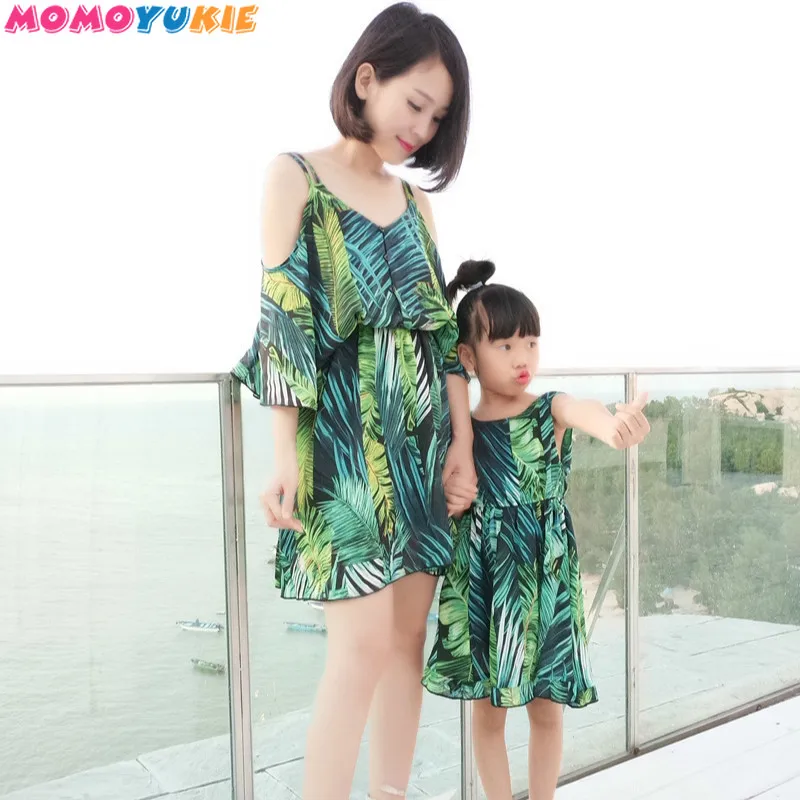 family matching clothes mommy and me off shoulder print family look dress matching family outfits mum mama and daughter dress
family matching clothes mommy and me off shoulder print family look dress matching family outfits mum mama and daughter dress