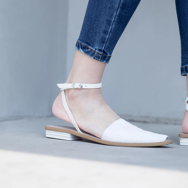 WETKISS Horsehair Women Sandals Pointed Toe Footwear Fashion Flat Sole Female Sandals Casual Cross Strap Shoes Woman Summer 2019
WETKISS Horsehair Women Sandals Pointed Toe Footwear Fashion Flat Sole Female Sandals Casual Cross Strap Shoes Woman Summer 2019