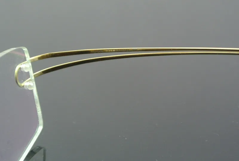Luxury Pure Titanium Reading Glasses UNISEX Rimless +50 +75 +100 +125 +150 +175 +200 +250 +3 +350 +375 +400 +425 +450 +475 +500
Luxury Pure Titanium Reading Glasses UNISEX Rimless +50 +75 +100 +125 +150 +175 +200 +250 +3 +350 +375 +400 +425 +450 +475 +500