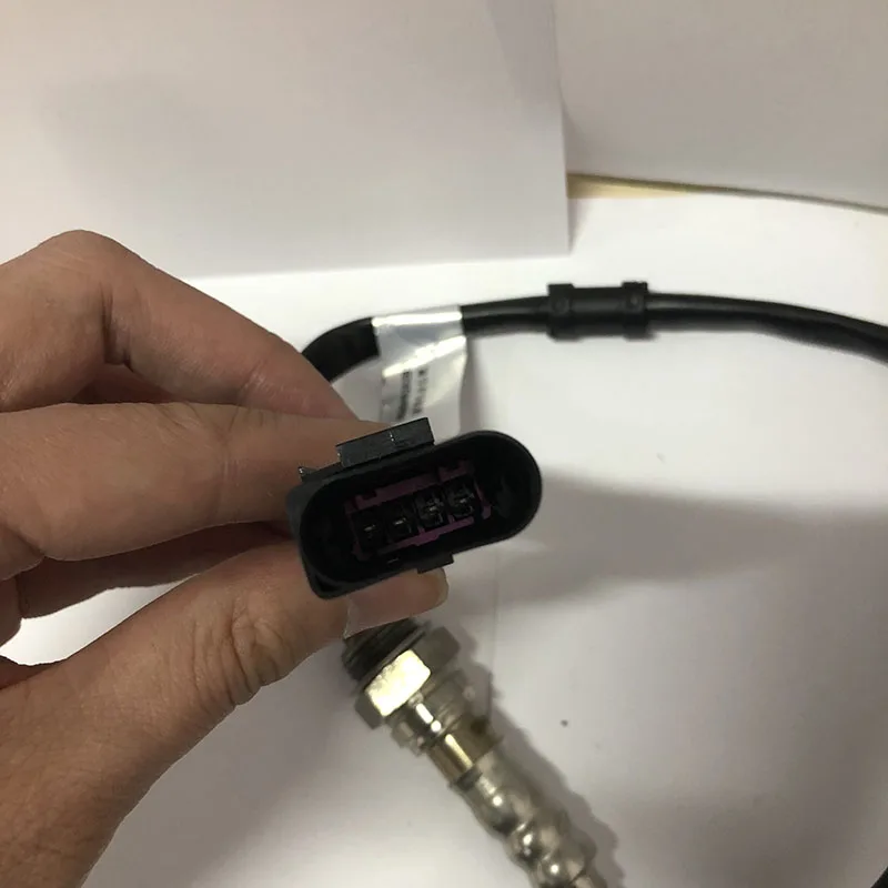 Oxygen Sensor for VW Caddy Golf Sagitar Touran Jetta Octavia OE:06A906262BS 06A 906 262BS
Oxygen Sensor for VW Caddy Golf Sagitar Touran Jetta Octavia OE:06A906262BS 06A 906 262BS