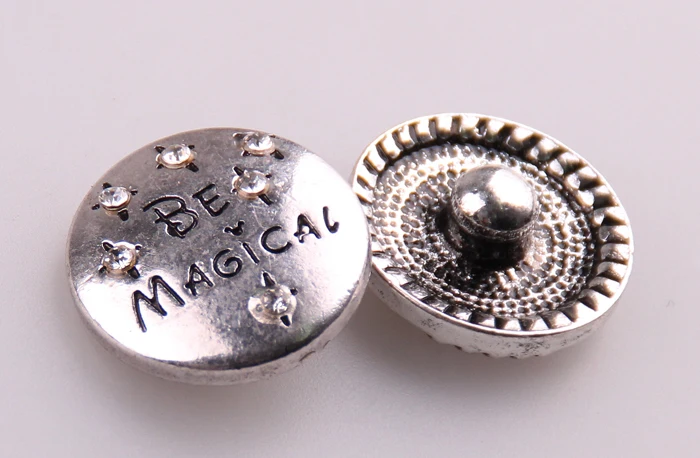 MOODPC New ! Free drop shipping hot selling 1.8-2cm white crystal rhinestone Be magical letter charm DIY button metal charms
MOODPC New ! Free drop shipping hot selling 1.8-2cm white crystal rhinestone Be magical letter charm DIY button metal charms