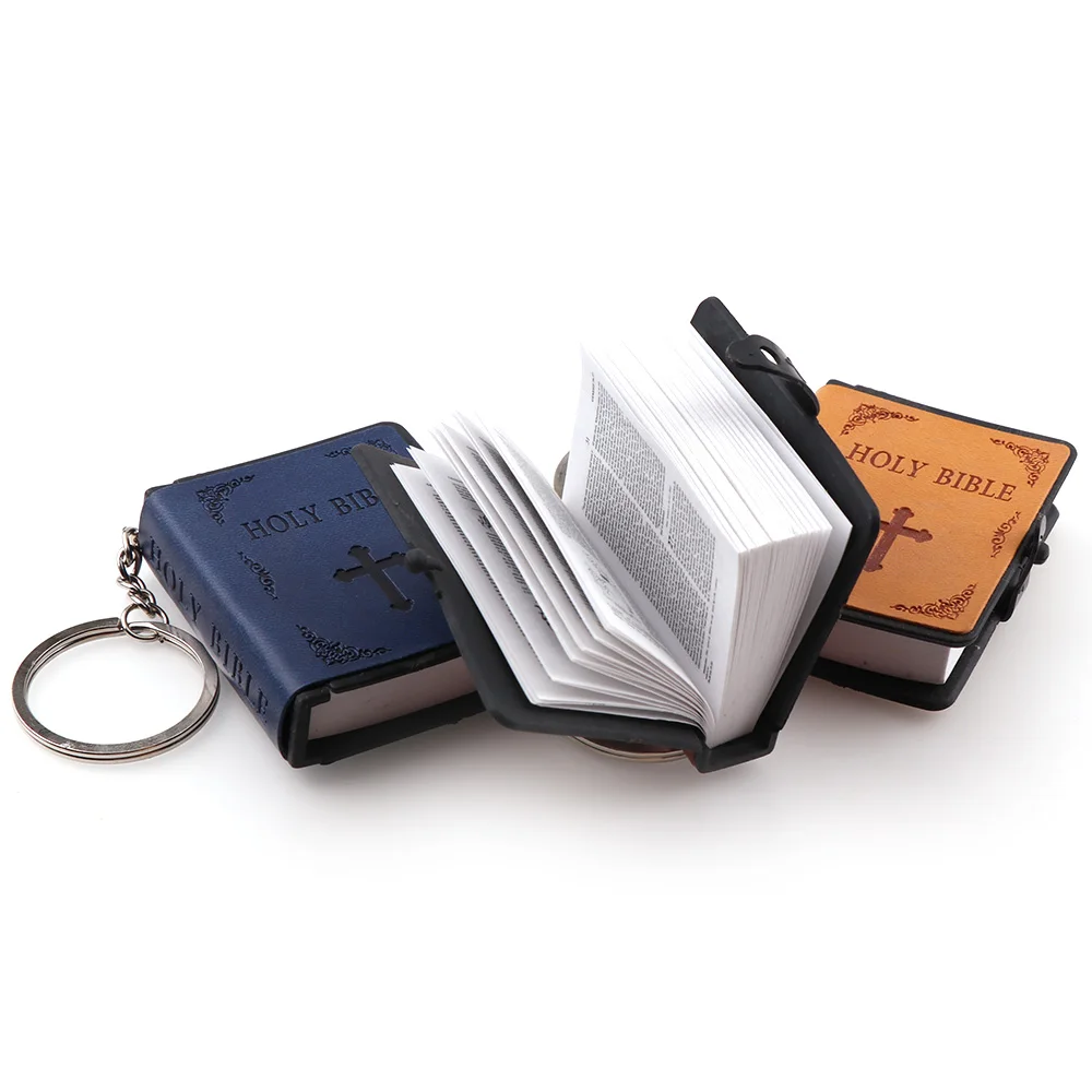 3Color Random Delivery Mini Bible Keychain English Version Religious Christian HOLY Bible KeyChain Charm Gift Souvenirs
3Color Random Delivery Mini Bible Keychain English Version Religious Christian HOLY Bible KeyChain Charm Gift Souvenirs