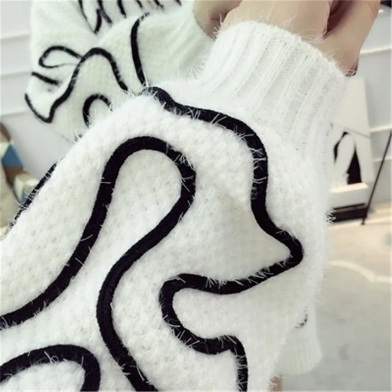 New Autumn Winter Women Knitted Sweaters Pullovers Fashion Stitching Casual Costume Stripe Pattern Loose Warm Tops OKXGNZ A822 
New Autumn Winter Women Knitted Sweaters Pullovers Fashion Stitching Casual Costume Stripe Pattern Loose Warm Tops OKXGNZ A822