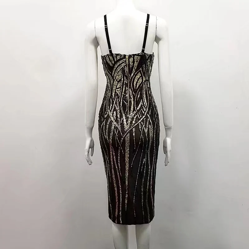 2018 New fashion black gold Knee-Length Women Sleeveless v neck Spaghetti Strap Celebrity evening party Bandage Vestidos dress
2018 New fashion black gold Knee-Length Women Sleeveless v neck Spaghetti Strap Celebrity evening party Bandage Vestidos dress