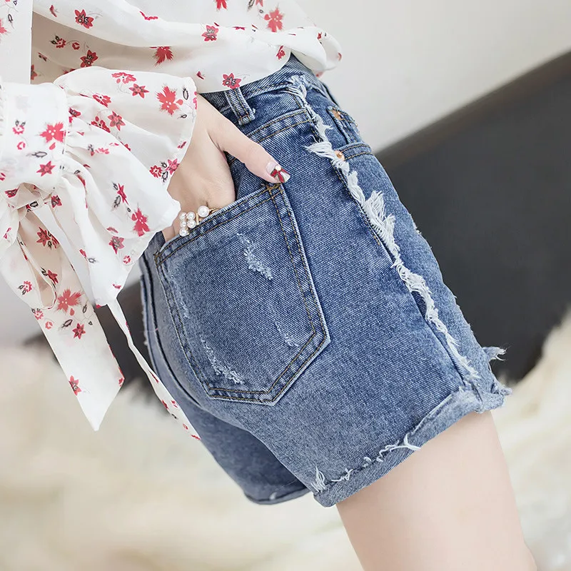 Женские джинсовые шорты повседневные свободные с высокой талией TTT061 лето