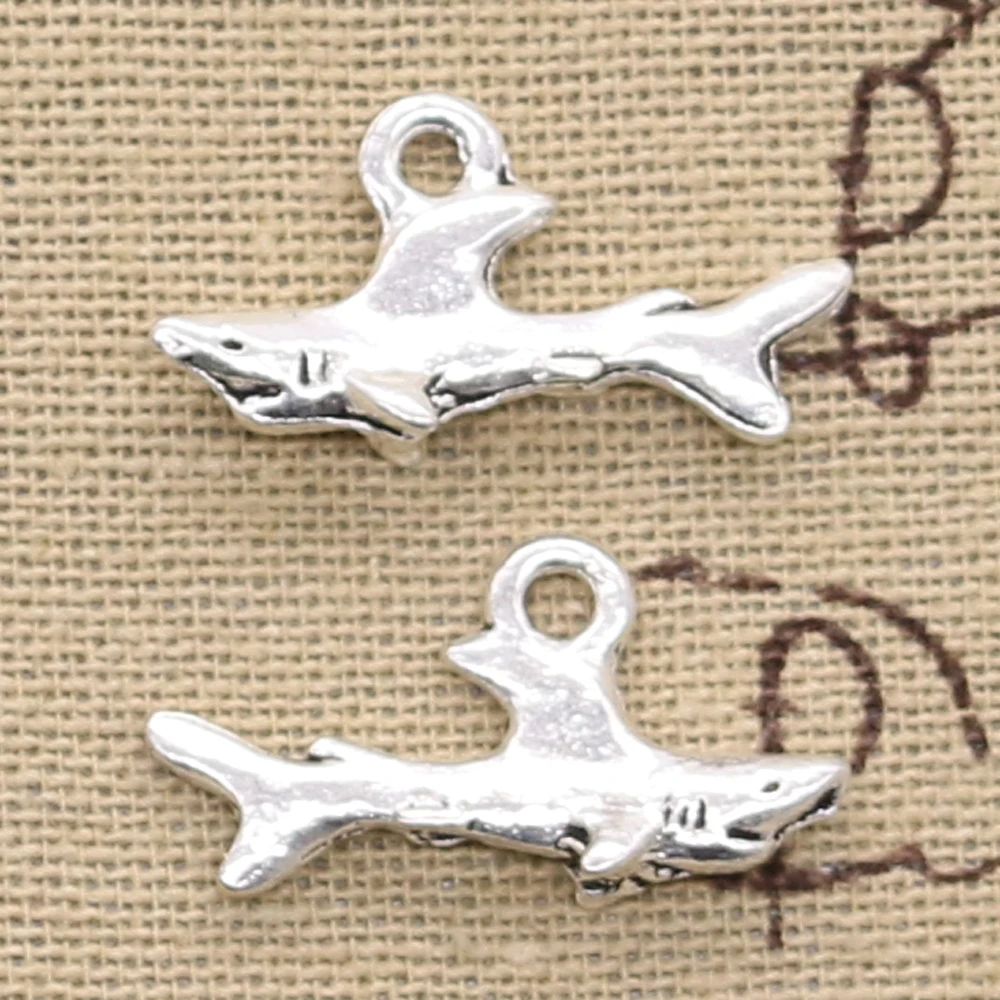 25pcs Charms Shark Fish 24x12mm Antique Silver Color Plated Pendants Making DIY Handmade Tibetan Silver Color Jewelry
25pcs Charms Shark Fish 24x12mm Antique Silver Color Plated Pendants Making DIY Handmade Tibetan Silver Color Jewelry