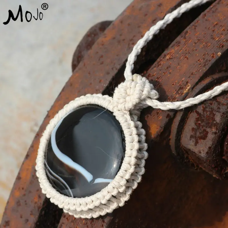 Botswana Carnelian Pendant Handmade Fashion Ethnic Boho Tibetan Jewelry Pendant Necklace Chokers Necklaces for Women MJ-STN004
Botswana Carnelian Pendant Handmade Fashion Ethnic Boho Tibetan Jewelry Pendant Necklace Chokers Necklaces for Women MJ-STN004