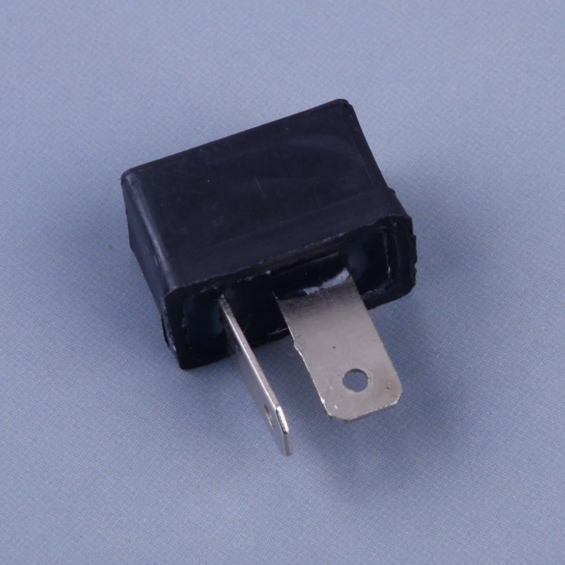 DWCX Silicon Rectifier Assembly Relays Diode S3H-02 Fit for Honda TRX500FA Foreman Rubicon 2001-2004 31700-124-008 31700-124-003
DWCX Silicon Rectifier Assembly Relays Diode S3H-02 Fit for Honda TRX500FA Foreman Rubicon 2001-2004 31700-124-008 31700-124-003