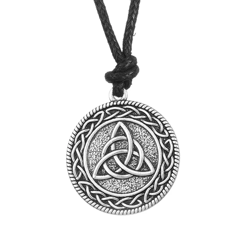 EUEAVAN 30pcs Antiuqe Silver Plated Triquetra Trinity Pendant Necklace Wicca Pagan Gothic Jewelry
EUEAVAN 30pcs Antiuqe Silver Plated Triquetra Trinity Pendant Necklace Wicca Pagan Gothic Jewelry