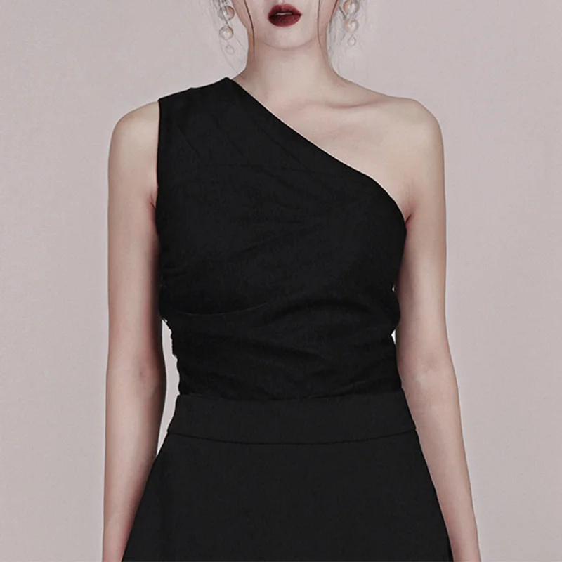 Max Spri 2019 New Sexy Lace Asymmetric Shoulder Solid Black Mini Party Dress Women Sleeveless Party Dress
Max Spri 2019 New Sexy Lace Asymmetric Shoulder Solid Black Mini Party Dress Women Sleeveless Party Dress