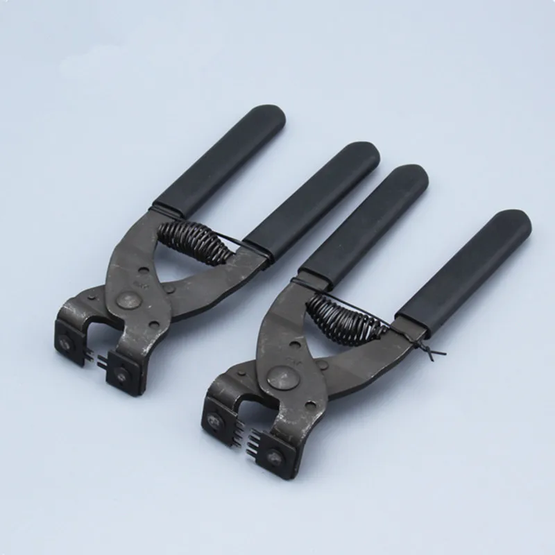 2 Prongs 4 Prongs 4mm Leather Punching Tools Hole Puncher Silent Punch Pliers Leather Craft Tools Supplies
2 Prongs 4 Prongs 4mm Leather Punching Tools Hole Puncher Silent Punch Pliers Leather Craft Tools Supplies