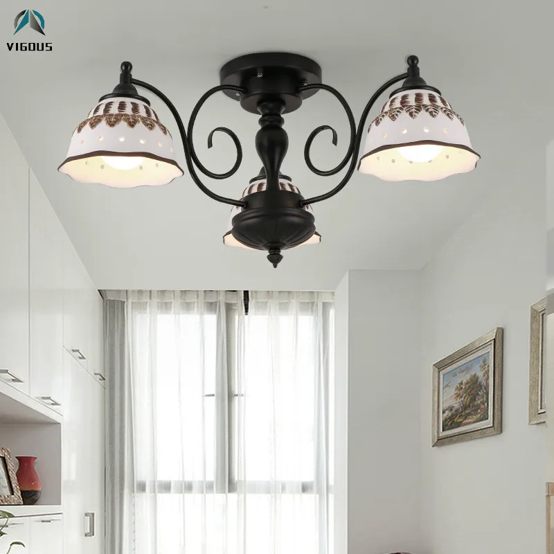 Nordic Painted Ceramic Lampshades Black Metal E27 Led Chandelier Living Room Simple Ceiling Chandelier Lighting Indoor Lighting
Nordic Painted Ceramic Lampshades Black Metal E27 Led Chandelier Living Room Simple Ceiling Chandelier Lighting Indoor Lighting