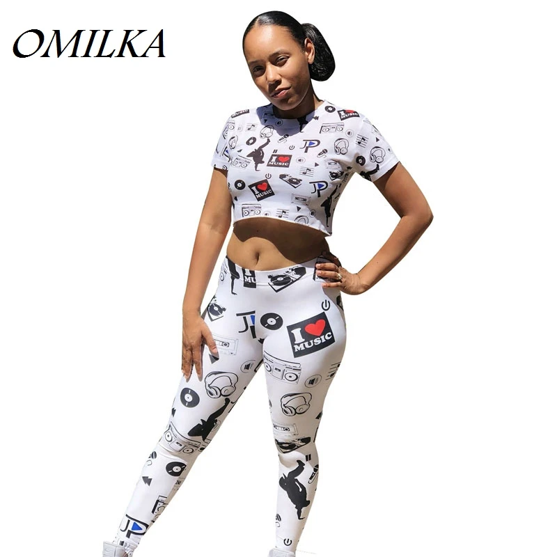 Костюм спортивный женский OMILKA, из двух предметов, короткий топ с буквенным принтом и коротким рукавом, набор длинных брюк, 2019, осень, размера ...
Костюм спортивный женский OMILKA, из двух предметов, короткий топ с буквенным принтом и коротким рукавом, набор длинных брюк, 2019, осень, размера ...