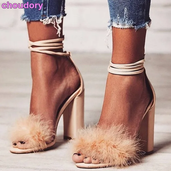 New Design Nude Pink Black Suede Fur Sandals Lace-up Thick High Heels Dress Shoes Strappy Chunky Heel Bridal Shoes Sandals
New Design Nude Pink Black Suede Fur Sandals Lace-up Thick High Heels Dress Shoes Strappy Chunky Heel Bridal Shoes Sandals
