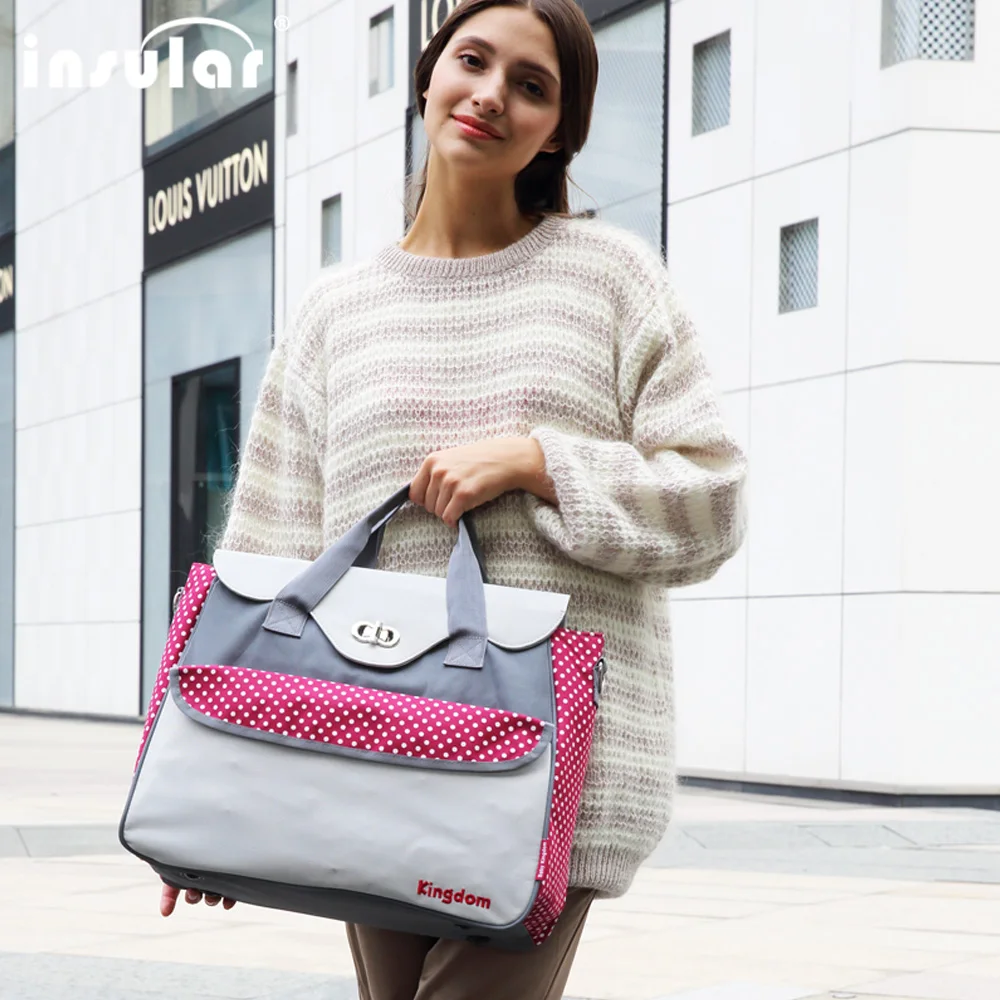 2020 new arrival nappy bags beautiful fashion multi-function mommy package baby outdoors diaper bag women Messenger bag
2020 new arrival nappy bags beautiful fashion multi-function mommy package baby outdoors diaper bag women Messenger bag