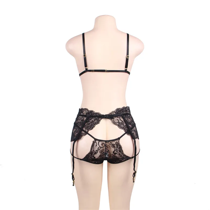 Lingerie Femme Sexy Jartiyer Set Bra + Garterbelt + Panty + Handcuffs 4 Pieces Black Lace Underwear Women Sexy Set R80638
Lingerie Femme Sexy Jartiyer Set Bra + Garterbelt + Panty + Handcuffs 4 Pieces Black Lace Underwear Women Sexy Set R80638