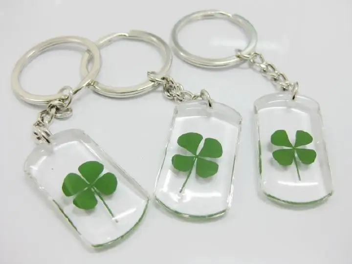 Free Shipping High Quality 12 pcs Real Four Leaf Clover Wish charm Seed Keychain Jewelry gift
Free Shipping High Quality 12 pcs Real Four Leaf Clover Wish charm Seed Keychain Jewelry gift