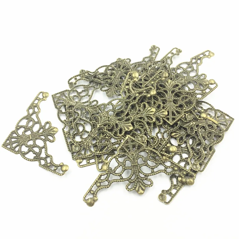 20Pcs Connectors Bronze Tone Filigree Wraps Triangle Hollow Alloy Decoration Crafts Jewelry DIY Findings Embellishments 4.8cm
20Pcs Connectors Bronze Tone Filigree Wraps Triangle Hollow Alloy Decoration Crafts Jewelry DIY Findings Embellishments 4.8cm