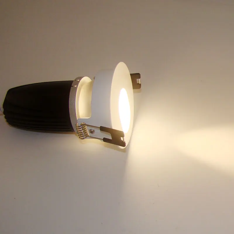 LED down light 10w COB Ultrabright Led spot light for living room Embedded ceiling lamp round light Anti-glare 110V 220V
LED down light 10w COB Ultrabright Led spot light for living room Embedded ceiling lamp round light Anti-glare 110V 220V