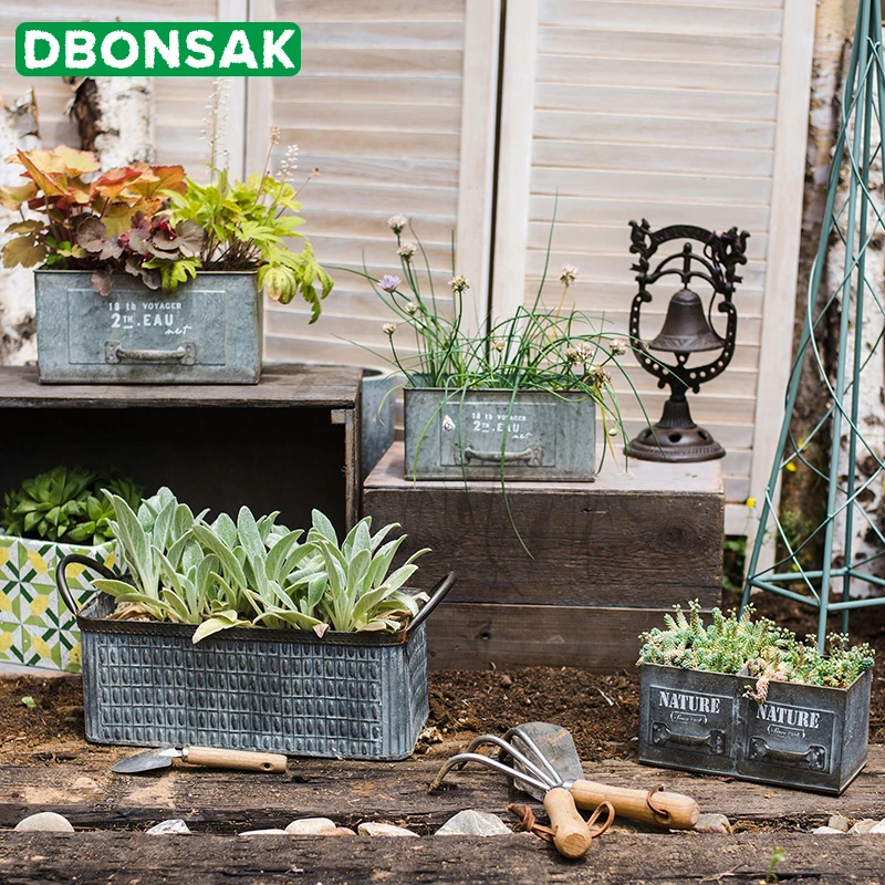 Retro Iron Sheet Flower Pot Metal Multifunctional Handle Basket Storage Box Tool Box Rectangular Flower Pot Home Garden Decor
Retro Iron Sheet Flower Pot Metal Multifunctional Handle Basket Storage Box Tool Box Rectangular Flower Pot Home Garden Decor