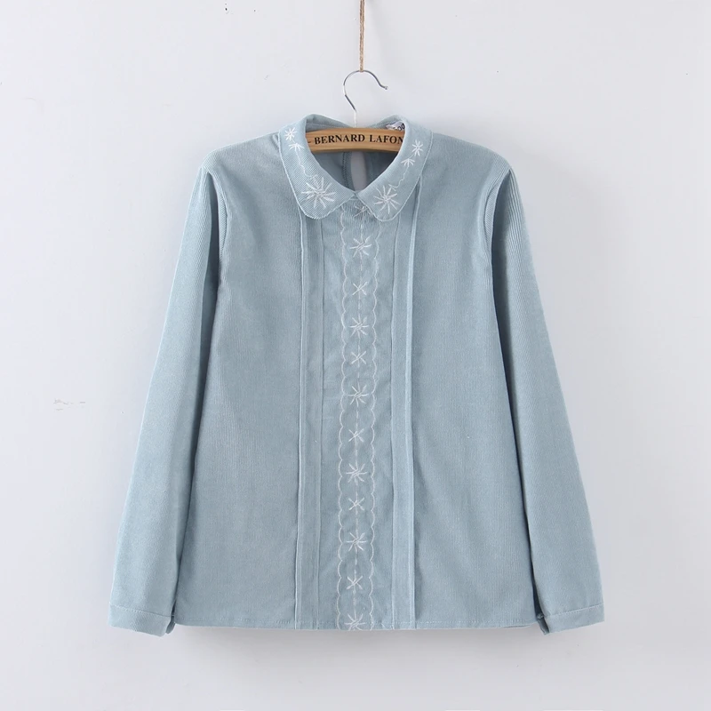 New Fashion female Doll Collar embroid Corduroy shirt. very Princess College .Student shirt. Office clothing BM01 
New Fashion female Doll Collar embroid Corduroy shirt. very Princess College .Student shirt. Office clothing BM01