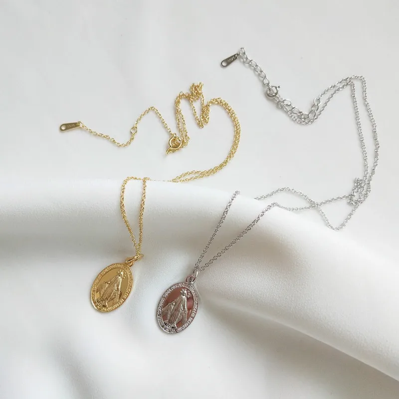 Gold 100% 925 Sterling Silver Necklace women Round Card Carving Maria Necklaces & Pendants Vintage Elegant Jewelry Flyleaf
Gold 100% 925 Sterling Silver Necklace women Round Card Carving Maria Necklaces & Pendants Vintage Elegant Jewelry Flyleaf