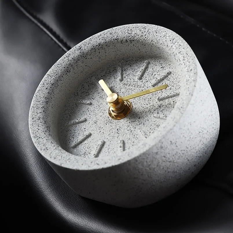 New Creatuve Gray Sand Terrazzo Desk Clock Decorative Quartz Table Clock For Home Decoration Mute Watch On Table Modern Design
New Creatuve Gray Sand Terrazzo Desk Clock Decorative Quartz Table Clock For Home Decoration Mute Watch On Table Modern Design