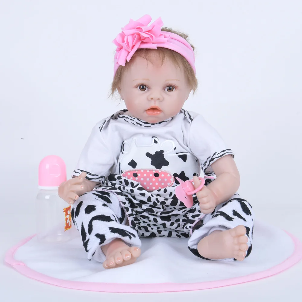 22 inch Lifelike reborn dolls babies soft reborn baby dolls baby real alive Toys For Girls bebe gift reborn bonecas
22 inch Lifelike reborn dolls babies soft reborn baby dolls baby real alive Toys For Girls bebe gift reborn bonecas