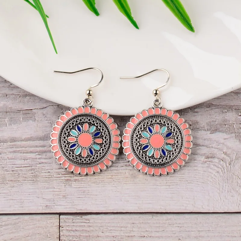 2020 Vintage Flower Bohemian Boho Dangle Earrings Women Gypsy Ethnic Indian Jewelry Jhumka Pink Earrings Oorbellen Hangers
2020 Vintage Flower Bohemian Boho Dangle Earrings Women Gypsy Ethnic Indian Jewelry Jhumka Pink Earrings Oorbellen Hangers