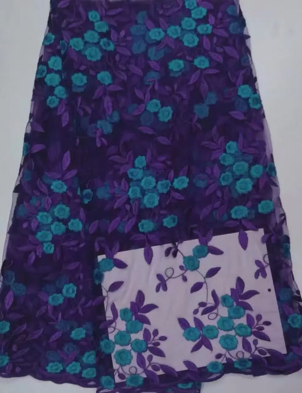 Hot selling!High quality water soluble african cord lace guipure lace fabric with beads for dress sewing AMZ633 royal blue
Hot selling!High quality water soluble african cord lace guipure lace fabric with beads for dress sewing AMZ633 royal blue