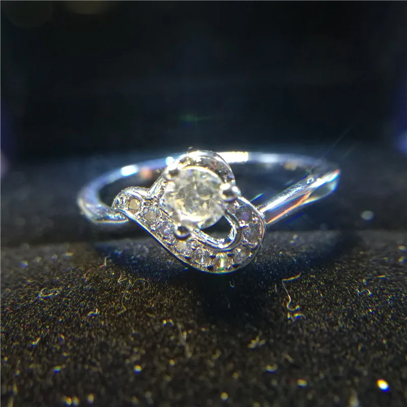 Фото Серебряное романтическое кольцо Eleple с сердцем стильные кольца - купить