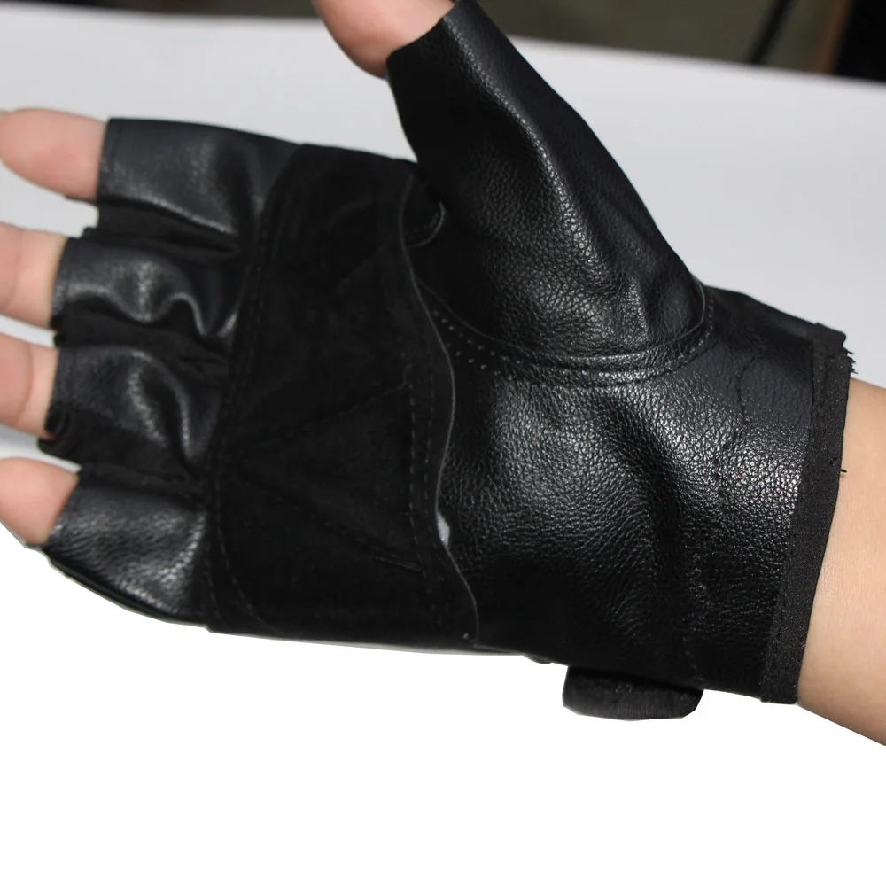 Quality Patemt Leather Motorcycle Gloves Black Half Finger Motorbike Protective Gym Military Racing Glove For Men Free Shipping
Quality Patemt Leather Motorcycle Gloves Black Half Finger Motorbike Protective Gym Military Racing Glove For Men Free Shipping
