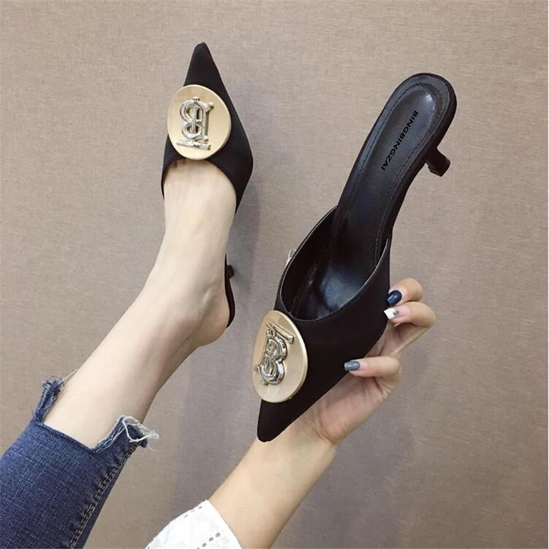 BBZAI shoes woman Pumps zapatos mujer feminino Sandales Ladies Escarpins Mujer Schuhe Metal decoration Chaussure 34 -39
BBZAI shoes woman Pumps zapatos mujer feminino Sandales Ladies Escarpins Mujer Schuhe Metal decoration Chaussure 34 -39