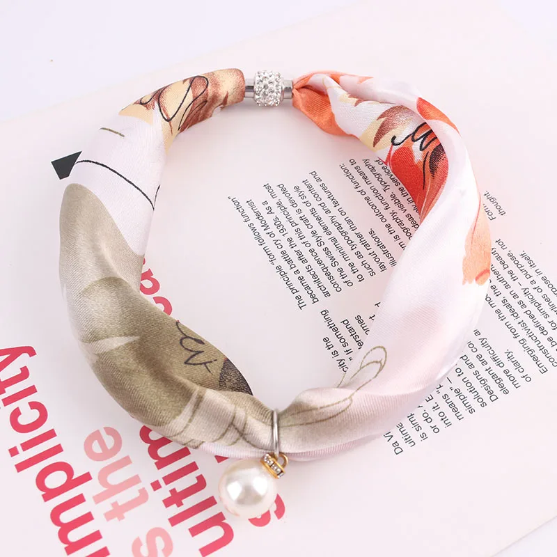 chiffon hijab handkerchief hair scarf business party lady elegant silk scarf female small soft square decorative
chiffon hijab handkerchief hair scarf business party lady elegant silk scarf female small soft square decorative