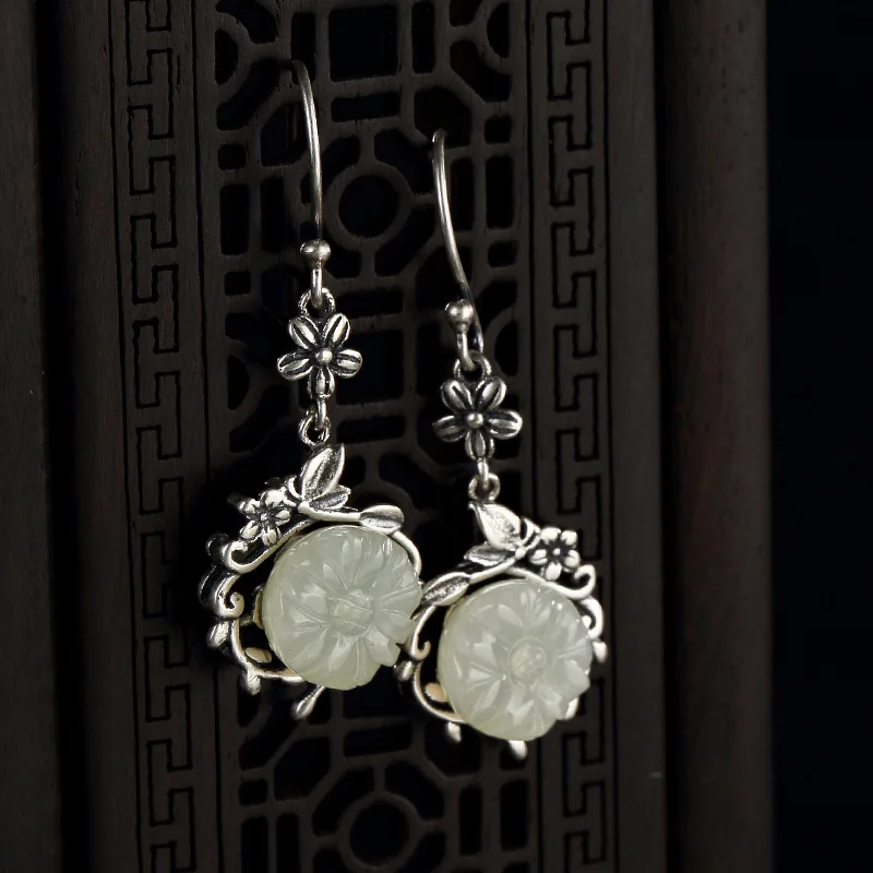 restoring ancient ways do old Mosaic hetian jade white jade plum flower lady high-grade pendant earrings wholesale
restoring ancient ways do old Mosaic hetian jade white jade plum flower lady high-grade pendant earrings wholesale